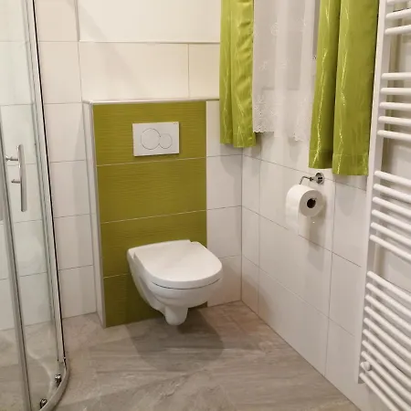 Wohlfuehlhof Bachzelt