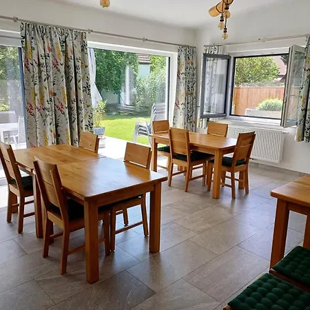 Pensjonat Wohlfuehlhof Bachzelt 3*