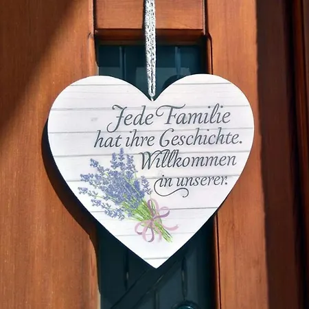 Wohlfuehlhof Bachzelt