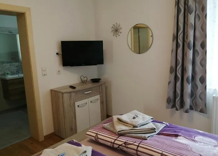 Wohlfuehlhof Bachzelt 3* Weitersfeld